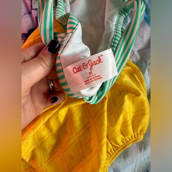 Cat and Jack Toddler Girl "Pineapple" Bathingsuit Size 3T NWT - Picture 2 of 3